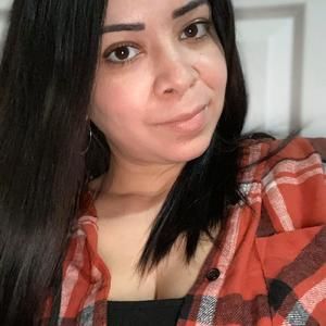 Meet your Posher, Janixa